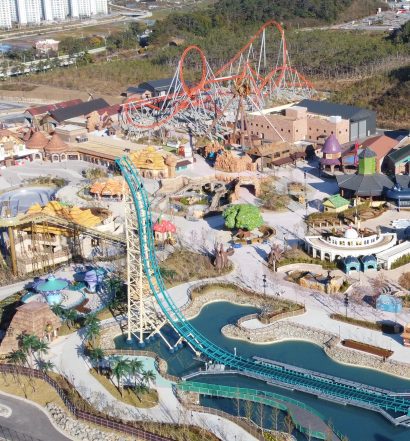 Lotte World Adventure Busan Theme Park