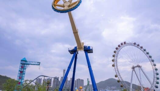 HUSS® presents new Giant Frisbee thrill ride at OCT Happy Valley Nanjing