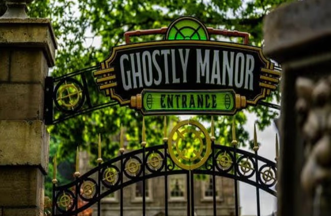 Ghostly Manor