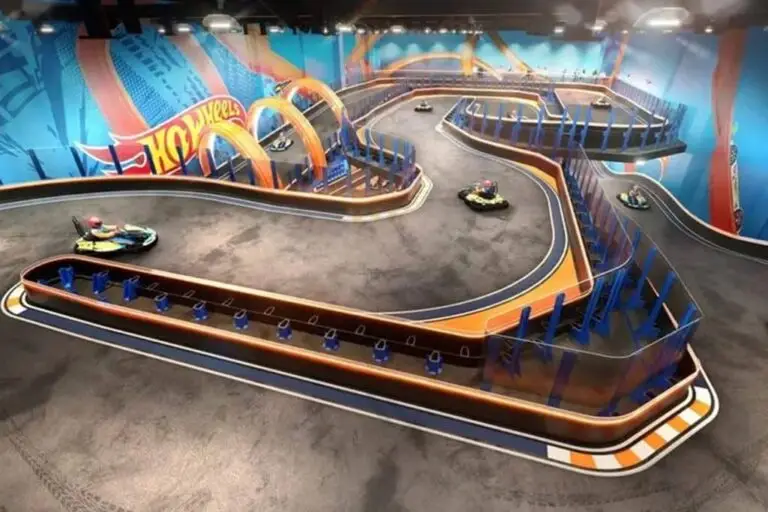 SEVEN Hot Wheels
