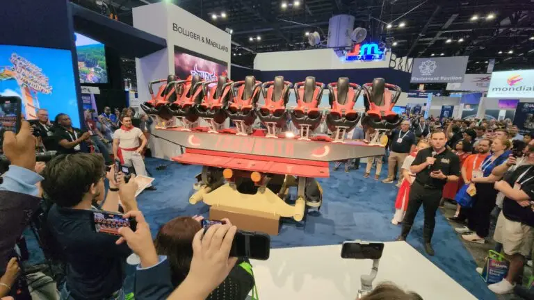 Tormenta IAAPA Expo